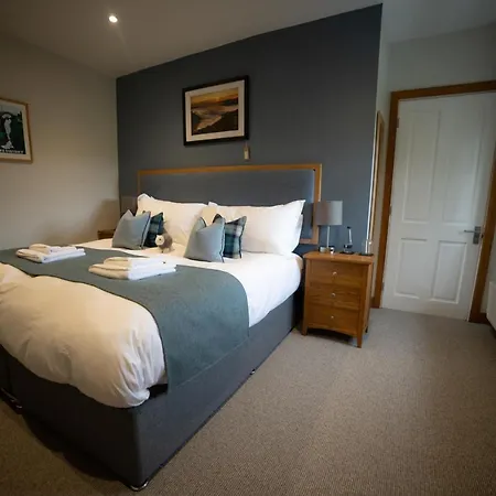 The Mardale Guest house 2*